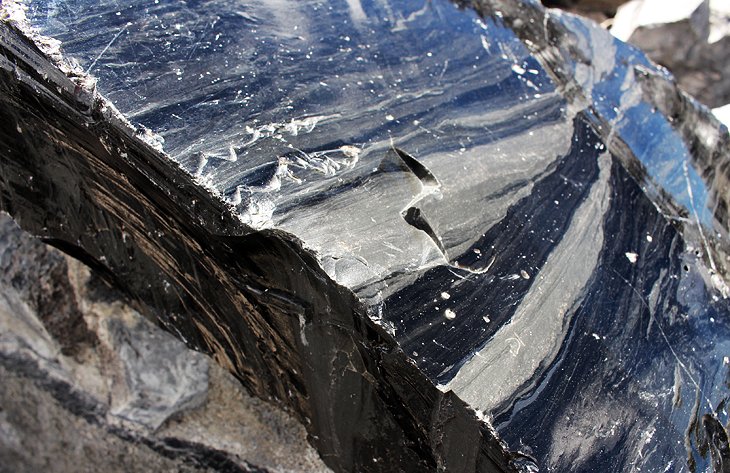 Obsidian on the trail