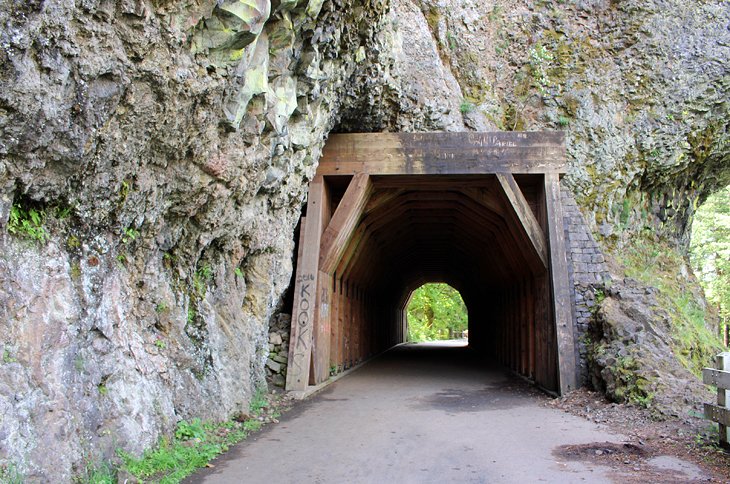 Historic Columbia River Highway Scenic Byway