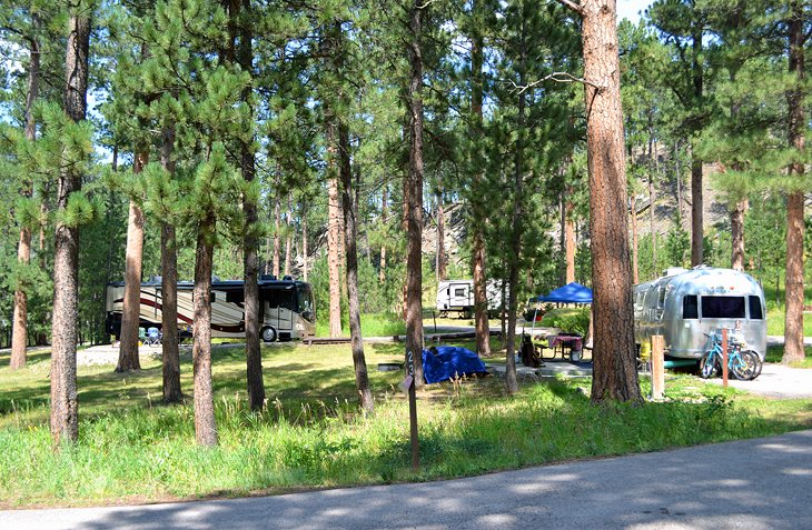 12 mejores campings cerca de Mount Rushmore, SD