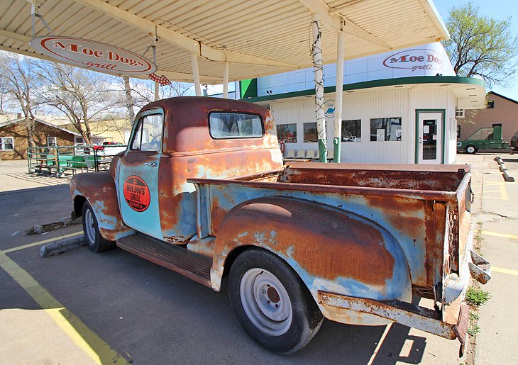 US Route 66 - Sixth Street Historic District