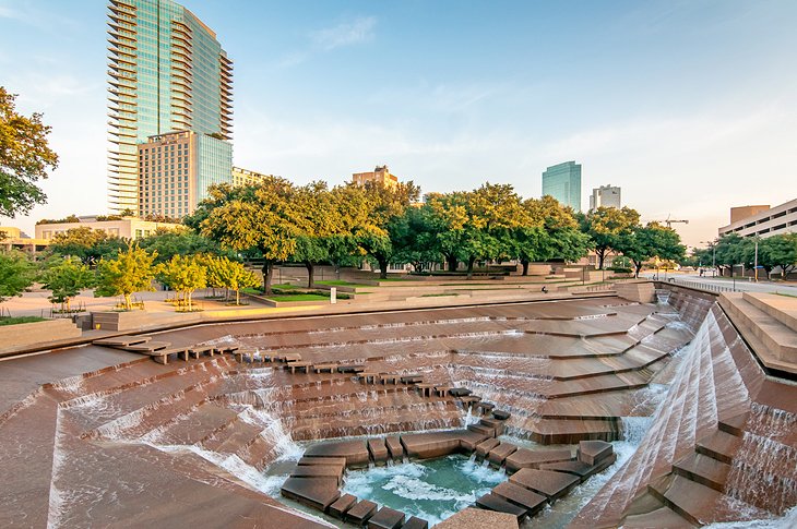 tourist attractions in dallas fort worth texas