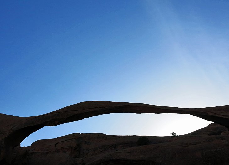 Devil's Garden Hike and Landscape Arch