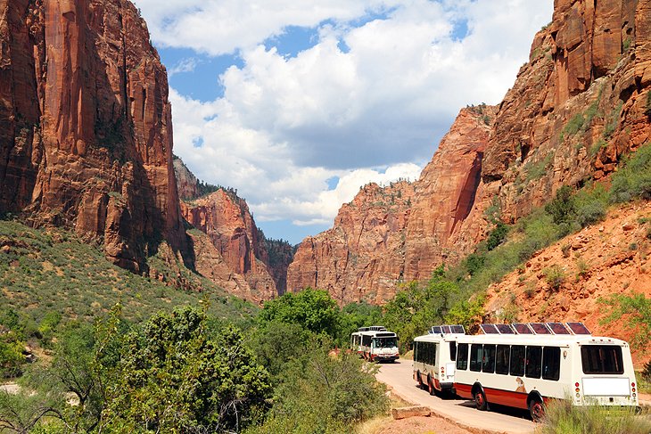 Shuttle bus on Zion Canyon Scenic Drive