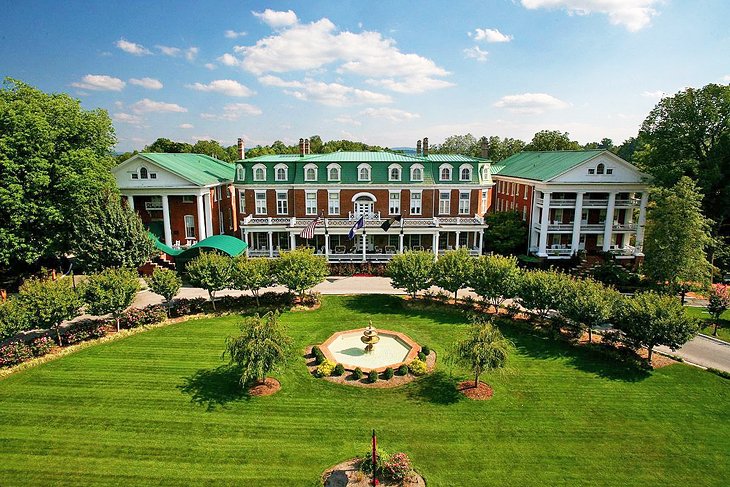 Photo Source: The Martha Washington Inn & Spa