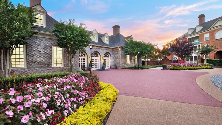 Photo Source: Marriott's Manor Club at Ford's Colony