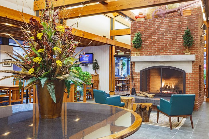 Photo Source: Woodlands Hotel & Suites - Colonial Williamsburg