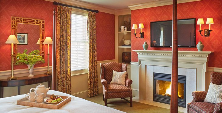 Photo Source: Green Mountain Inn