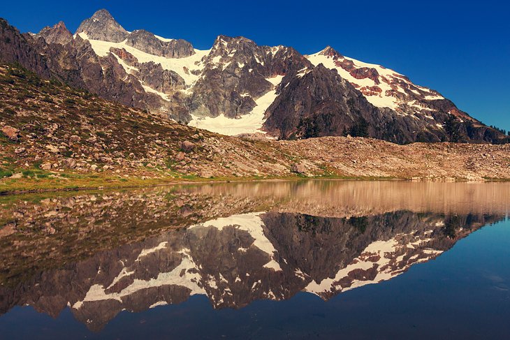 Lake Ann Trail