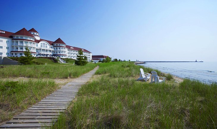 Blue Harbor Resort