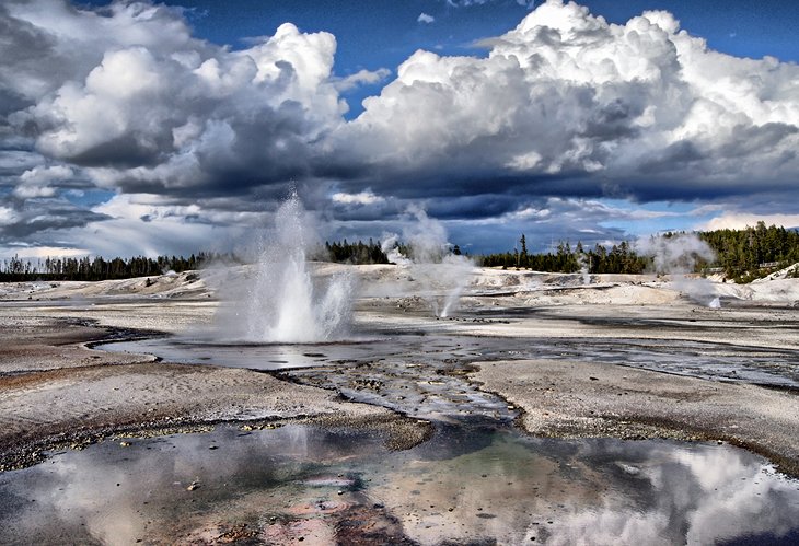 Norris Geyser Basin