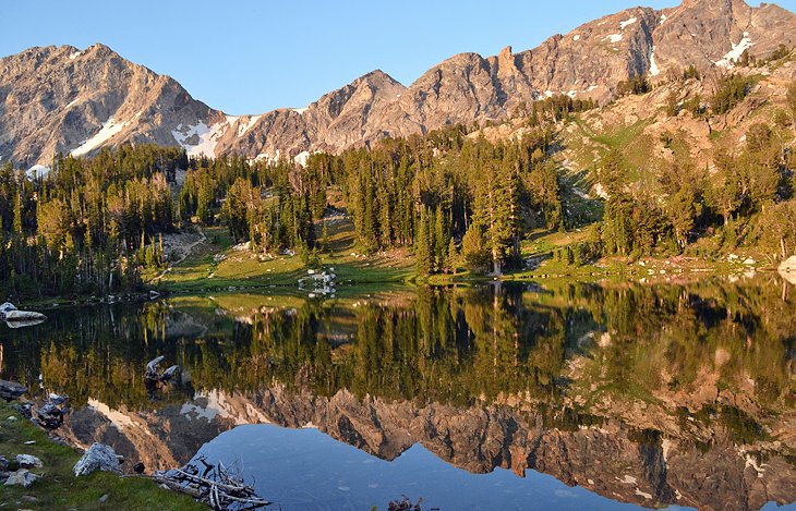 Paintbrush Canyon Trail & Paintbrush Divide