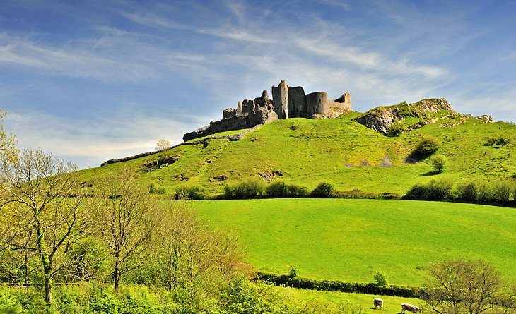 Carreg Cennen Castle