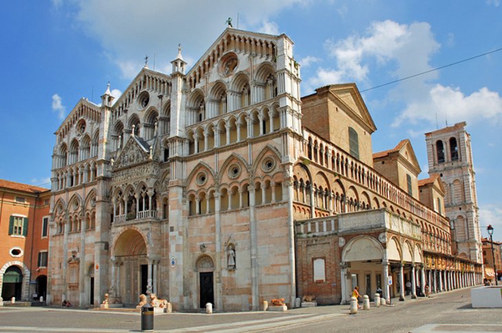 Cattedrale di San Giorgio (Cathedral of Saint George)