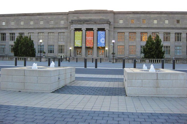 Center of Science and Industry (COSI)