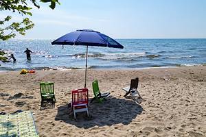 4 Top-Rated Beaches in Mississauga, Ontario