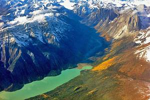 Nahanni National Park Reserve: 6 Top Highlights