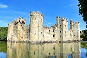 12 Top-Rated Castles in England