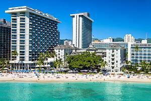17 Top-Rated Resorts in Honolulu, HI