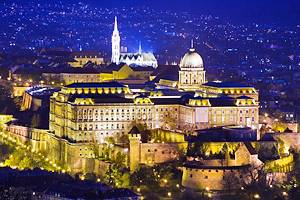 Romantic Photoshoot hungary budapest castle hill night time overview Top 15 Riveting Reasons Why You Should Travel to Budapest Tomatoheart 6