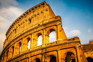 Visiting the Colosseum: Highlights, Tips & Tours