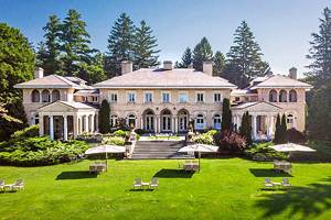 11 Top-Rated Resorts in The Berkshires
