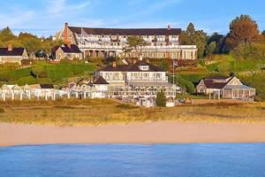 11 Best Resorts in Massachusetts