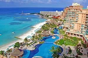 12 Top-Rated Resorts in Cancun for Families