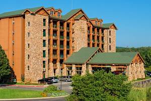 12 Best Pet-Friendly Hotels in Branson, MO