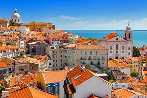 Lisbon's Old Quarter: 11 Top Attractions, Tours & Nearby Hotels