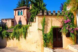 Where to Stay in Granada: Best Areas & Hotels
