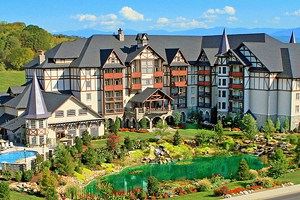 12 Top-Rated Resorts in Pigeon Forge, TN