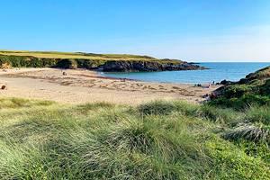 12 Best Beaches in Anglesey