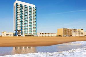 13 Top-Rated Resorts in Virginia Beach, VA