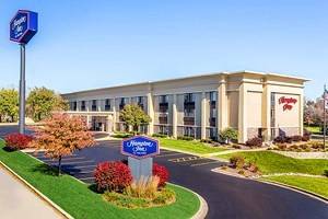 17 Best Cheap Hotels in Milwaukee, WI