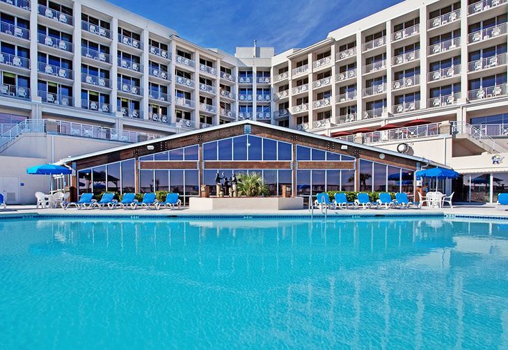 Photo Source: Holiday Inn Resort Wilmington East Wrightsville Beach, an IHG Hotel