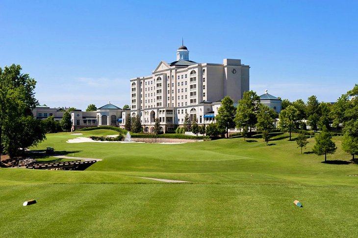 The Ballantyne, A Luxury Collection Hotel