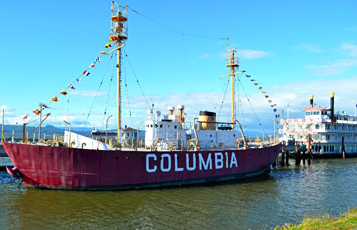 A ship docked outside the Columbia River Maritime Museum