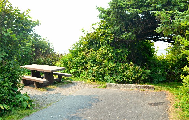 Ocean-view campsite at Kalaloch Campground