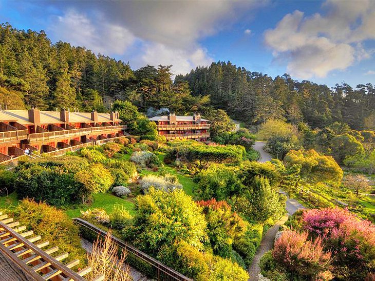 Photo Source: The Stanford Inn & Resort