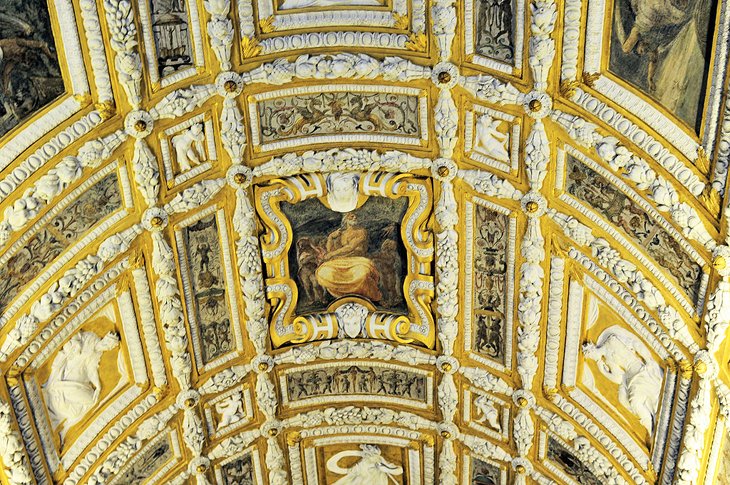 Scala d'Oro Ceiling