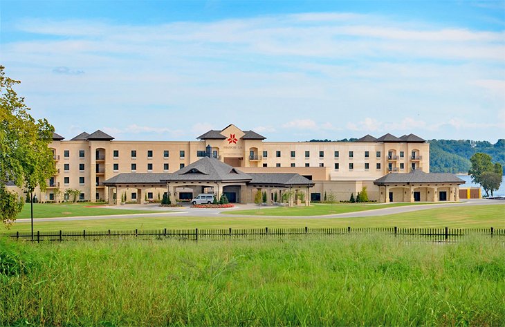 Shangri-La Resort