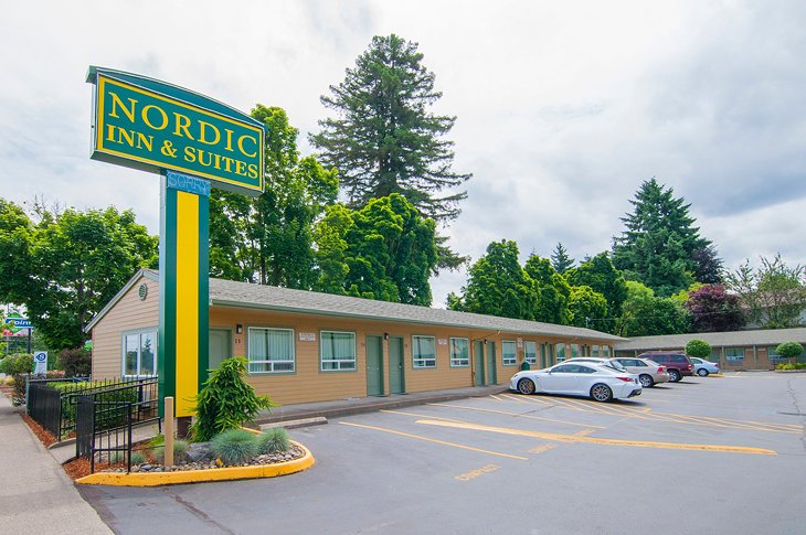 Nordic Inn & Suites