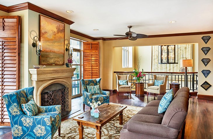 Photo Source: Harbourview Inn