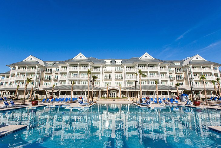 Le Beach Club du Charleston Harbor Resort and Marina