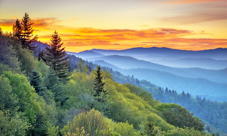 View of the Great Smoky Mountains National Park from the Oconaluftee overlook