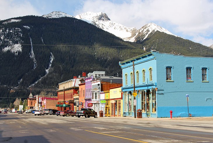 Silverton in spring