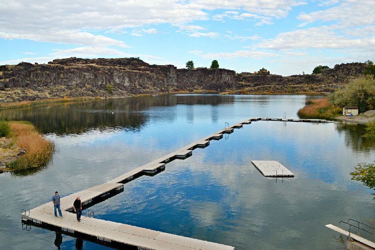 Dierkes Lake