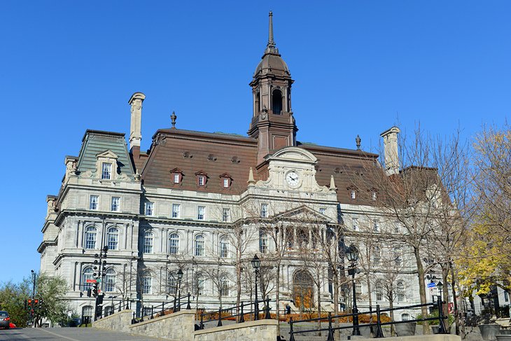 Montréal City Hall in Old Montréal