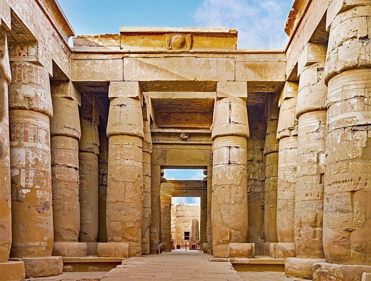 Explorando los templos de Karnak: una guía para visitantes