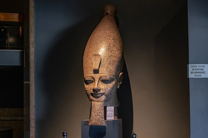 Estatua en Museo de Luxor